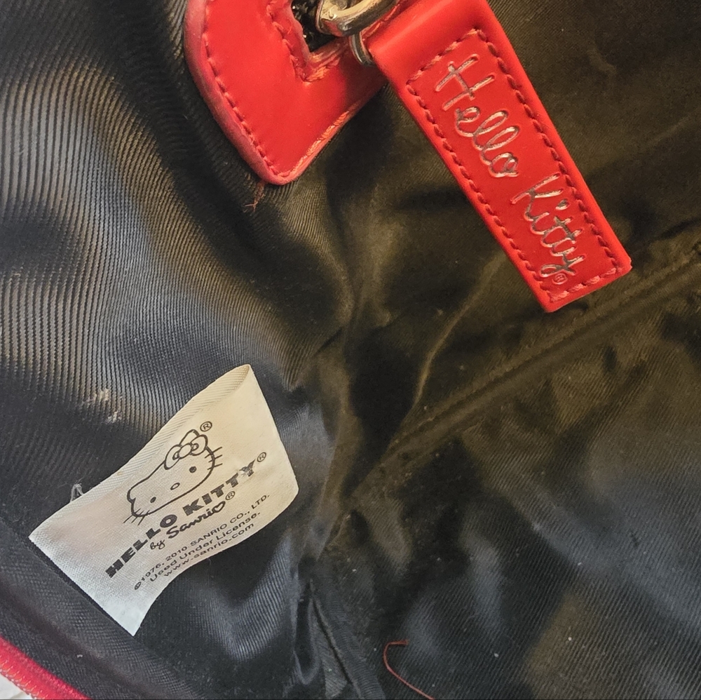 Red Embossed HELLO KITTY Handbag - Picture 7 of 15